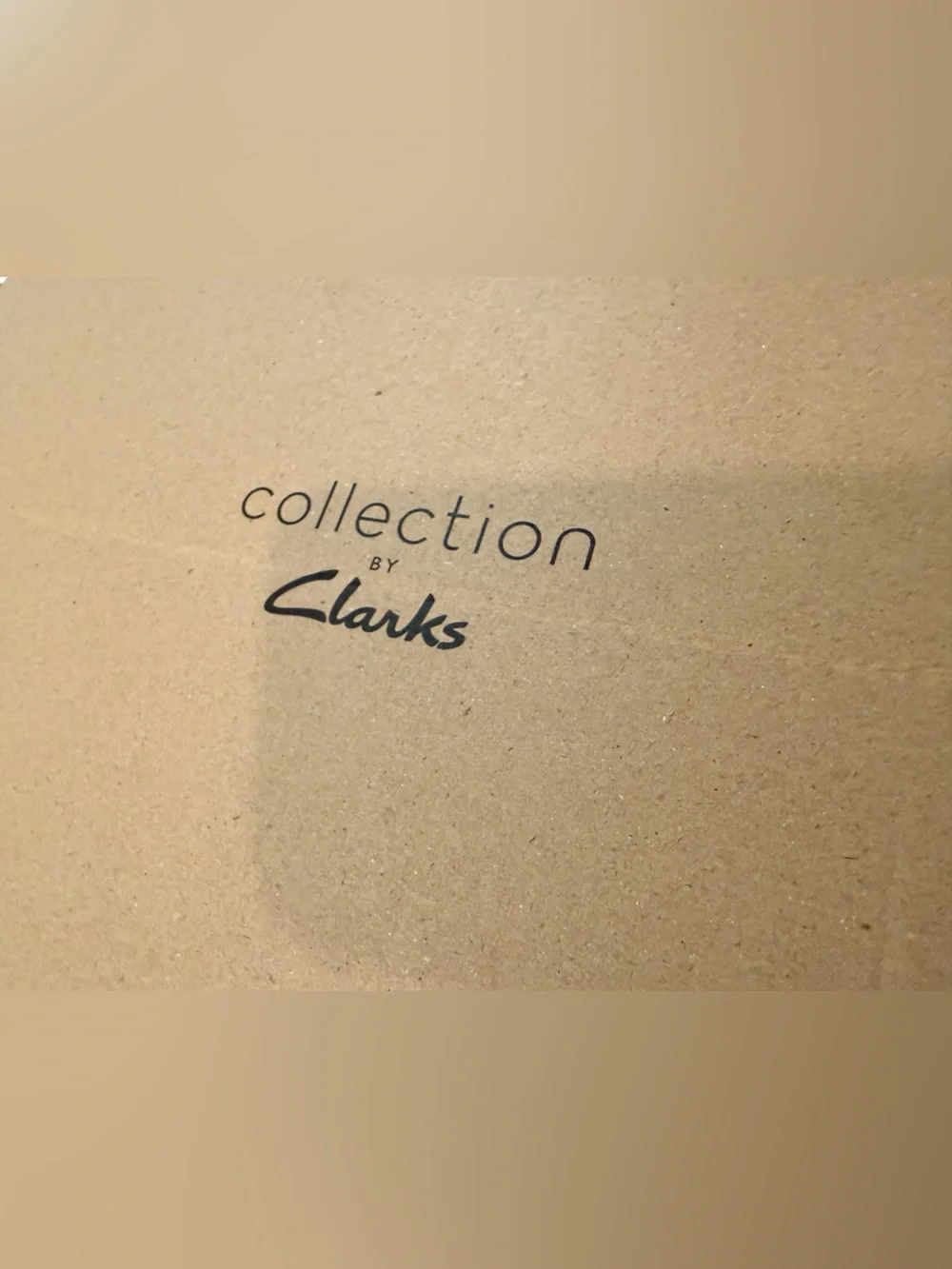 *NEW* Clarks - Men's Jaxen Chelsea - Taupe Suede Boots - size 13